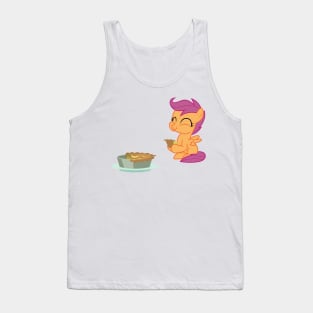 Scootaloo eating pie Tank Top